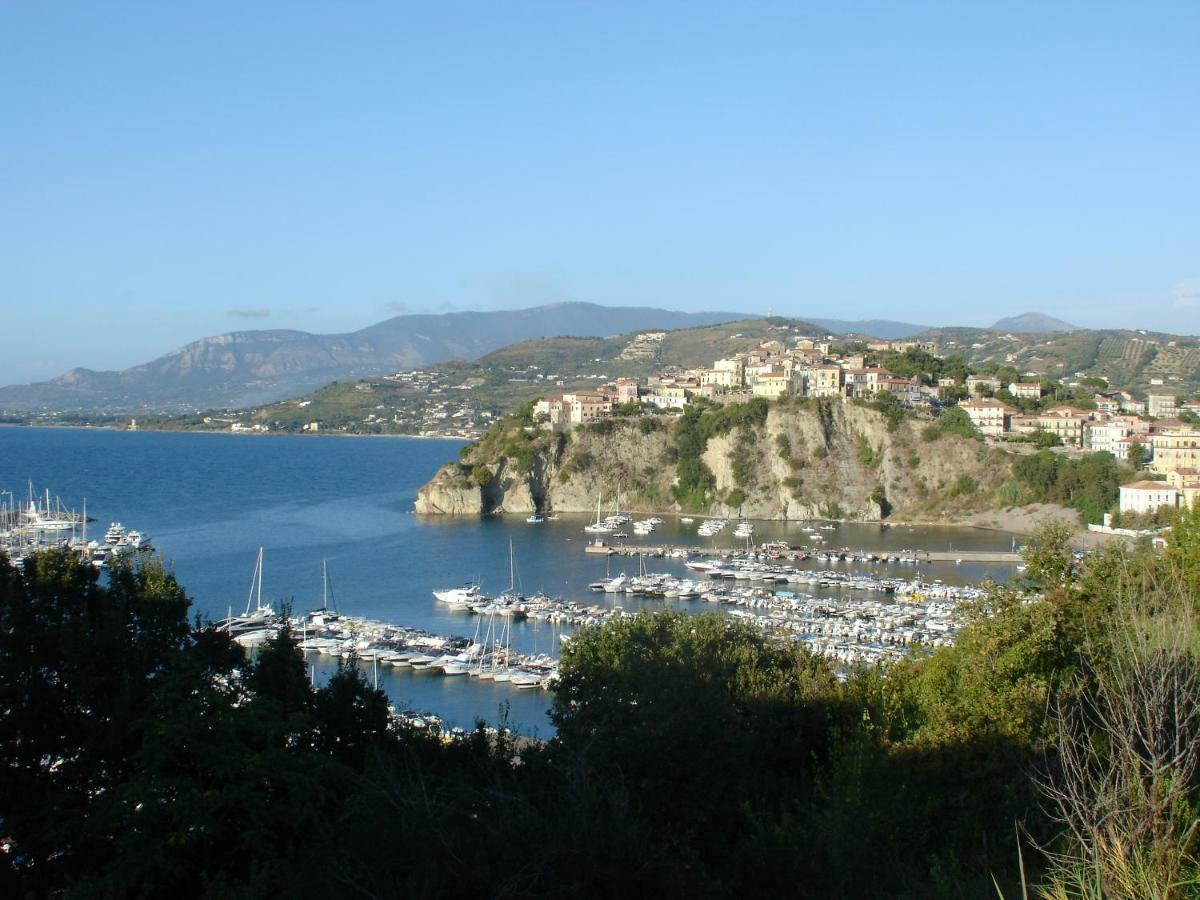 Residence Rossomelograno Agropoli Bagian luar foto